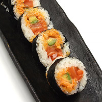 52. Spicy Salmon Roll Futomaki